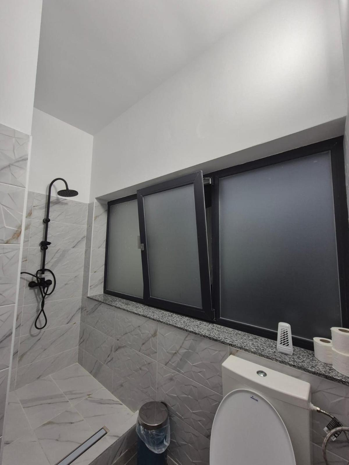 Casa De Vacanta Larisa Novaci-Străini Екстериор снимка